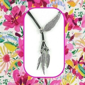 Bohemian feather necklace